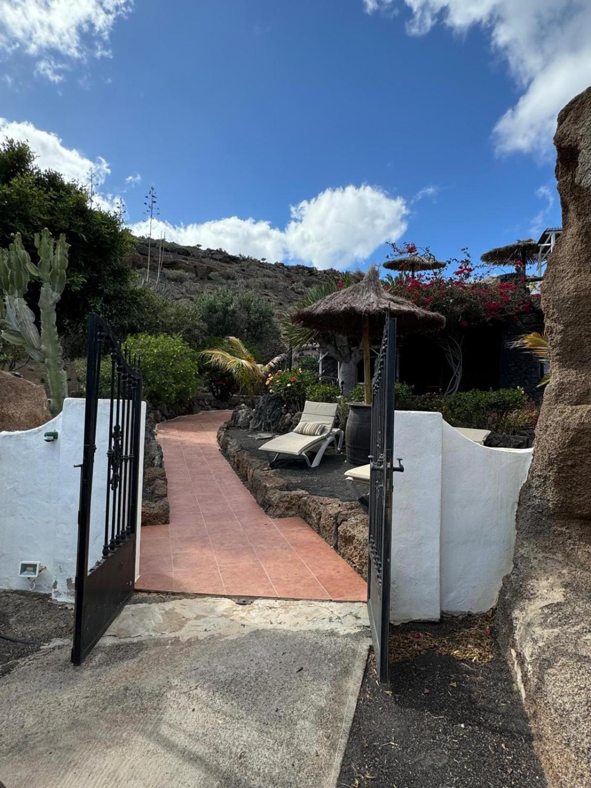 Castillo Lanzarote Villa Bailey - Luxury Villa - Pet Friendly With Heated Pool La Asomada  المظهر الخارجي الصورة