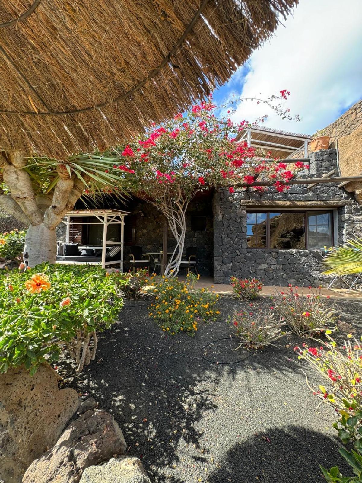 Castillo Lanzarote Villa Bailey - Luxury Villa - Pet Friendly With Heated Pool La Asomada  المظهر الخارجي الصورة